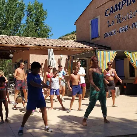 Mobil-home Spacieux Avec Terrasse Pour 6 Personnes A - Api-1-52-487 * Saint-Maime