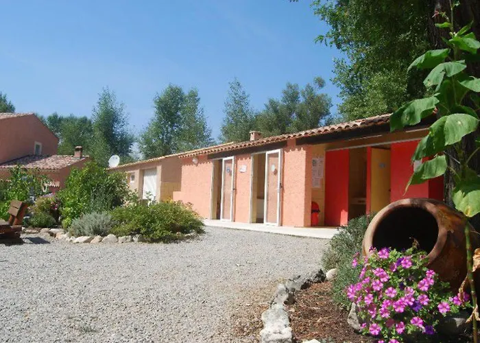 Mobil-home Spacieux Avec Terrasse Pour 6 Personnes A - Api-1-52-487 Campsite *